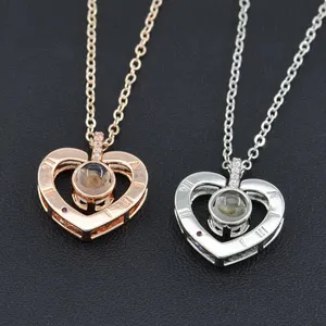 Collar de corazón magnético de diamantes de imitación de acero inoxidable de alta calidad con 100 idiomas te amo para mujeres regalo del Día de San Valentín