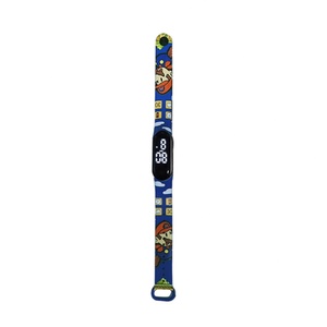 Reloj Electrónico LED con Diseño de Anime Impreso a Color, Reloj Deportivo Moderno e Impermeable para Estudiantes y Niños - Product Image 6