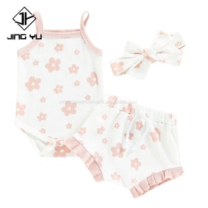 Traje de Dos Piezas para Niña, Top Halter con Encaje y Pantalones con Estampado Floral, Tela de Secado Rápido, Traje de Baño Infantil - Product Image 2