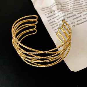 Adjustable Open Wire-Wrapped Layered <b>Upper</b> <b>Arm</b> <b>Cuff</b> | Unisex | Gold & Silver Shiny Finish | Trendy Fashion Design Twist Detail - Product Image 3
