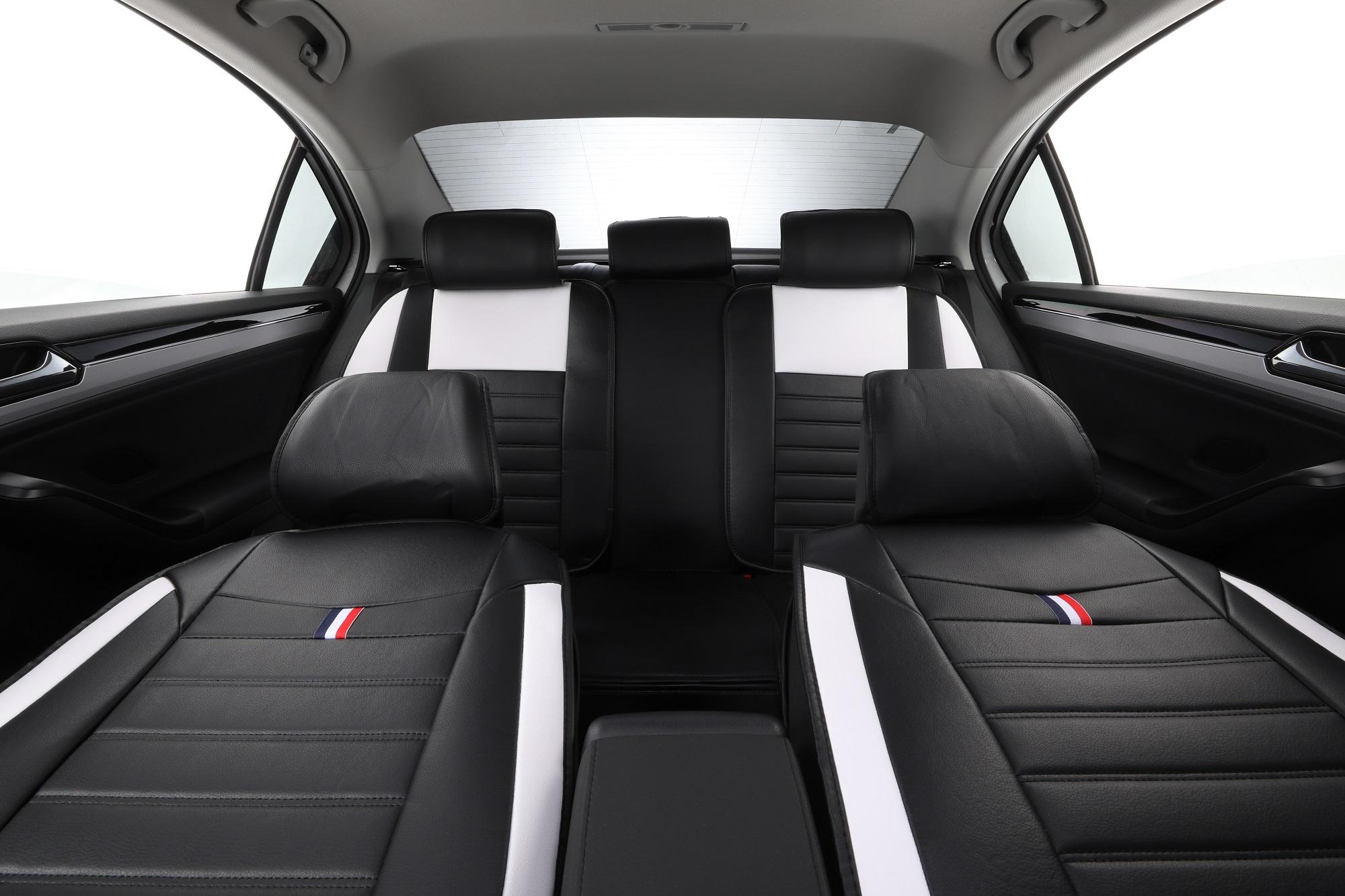 สีแดง + สีขาว