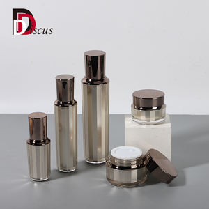 Frasco de crema cosmética floz con tapa de color metálico, frasco transparente de diamante de alta calidad, doble pared, acrílico, 30g, 50g, <span class=keywords><strong>1</strong></span> unidad - Product Image 3