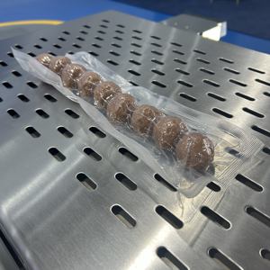 Vollautomatische Thermoform-Vakuumverpackungsmaschine zum Verpacken Schwerer Produkte Verpackung Ganzer Hühner - Product Image 5