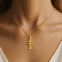 Colgante de Cruz de Doble Barra en Oro de 14k, Detalles Finamente Texturizados, Diseño Religioso Ortodoxo Compacto, Unisex, Sin Níquel, Sin Plomo