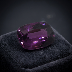 Cojín facetado de alta calidad de 5X7mm, piedra preciosa de diamante rosa, granate rodolita Natural, fábrica de piedras preciosas sueltas certificadas por IGI - Product Image 3