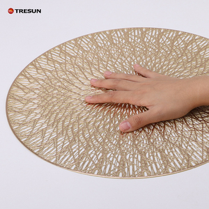 Wholesale <b>Placemat</b> Insulation Mat Party Desktop Decoration Luxury <b>Gold</b> PVC Injection Molded <b>Placemat</b> for Wedding - Product Image 6