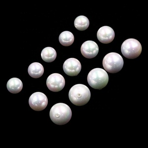 <strong>11mm</strong> 12mm 14mm 16mm Stock for Sale Fluorescent rainbow White Half Hole Round Pearl <strong>Beads</strong> Loose <strong>Beads</strong> for Diy - Product Image 1