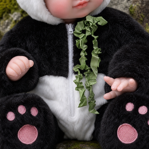 Muñeca Bebé Reborn de Vinilo de 20 Pulgadas con Cabello Rizado Realista y Traje de Panda, Muñeca Recién Nacida Realista para Juego de Imitación, Juguete para Niños - Product Image 4