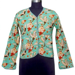 100% Organic Cotton Women's Short Vintage Ethnic <b>Patchwork</b> Print Quilted Jacket Handmade Reversible Breathable Autumn/Winter - Product Image 1