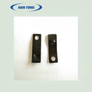 Placa de Presión Nantong DQ404-31, Accesorio Metálico para Grapadoras M2000 - Product Image 1