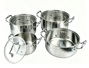 Casserole en acier inoxydable 18/10 martelé avec couvercle, poignées ergonomiques en fonte, compatible induction, sans revêtement, idéale pour la cuisine quotidienne - Product Image 1
