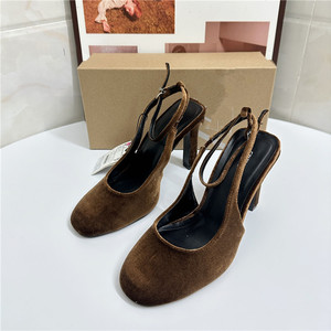 Nuove <span class=keywords><strong>scarpe</strong></span> primavera ZRA da donna <span class=keywords><strong>con</strong></span> <span class=keywords><strong>tacco</strong></span> alto a punta tonda <span class=keywords><strong>con</strong></span> superficie in velluto e tacchi spessi - Product Image 2
