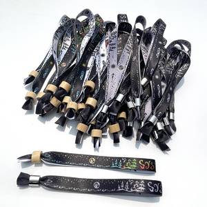 Pulsera tejida de festival de poliéster personalizada, muñequeras de tela con clip, pulsera de pareja <span class=keywords><strong>totwoo</strong></span> - Product Image 4