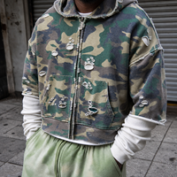 Sweat à capuche zippé camouflage personnalisé pour homme, avec détails déchirés et effet vieilli, épaules tombantes, en coton épais
