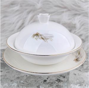 Service de vaisselle en porcelaine fine, motif Cimes de Montagne Nuage, bordure dorée à la main, vaisselle de luxe pour hôtels, mariages, banquets et restaurants - Product Image 5