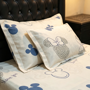 Ensemble de literie imprimé Mickey <span class=keywords><strong>Minnie</strong></span> mignon, doux, 4 pièces, avec motif de dessin animé bleu pour la chambre des enfants, draps en microfibre - Product Image 3