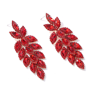 Boucles d'oreilles pendantes en verre rouge ornées de strass pour femme, style feuille œil de cheval, tendance pour soirée, mignonnes, style pop girl, idéales pour un cadeau