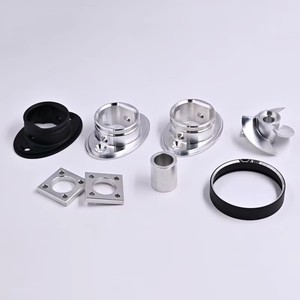 Pièces métalliques en acier inoxydable usinées CNC de précision sur mesure : Brides, écrous, goujons, raccords filetés, composants de fixation moteur - Product Image 2