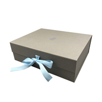 Vente en gros Emballage rigide de luxe pliable gris Boîte cadeau avec grand panier à fermeture magnétique quantité minimale de commande bas