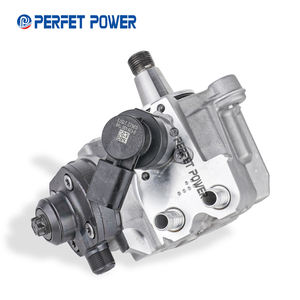 0445010514 <span class=keywords><strong>pompe</strong></span> d'<span class=keywords><strong>injecteur</strong></span> à rampe commune Original nouveau 0 445 010 514 <span class=keywords><strong>pompe</strong></span> d'<span class=keywords><strong>injecteur</strong></span> de carburant pour moteur Diesel OE 03L 130 755 D CFJA - Product Image 3