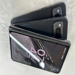 Teléfono Inteligente Usado &Oasis PROFOLD 5G con 12 GB de RAM, Pantalla de 5.0 Pulgadas y Resolución de 2160x1080, Accesorios Originales, 256 GB/512 GB, Desbloqueado, 1 Año de Garantía - Product Image 6