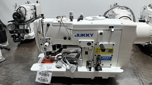 Machine à coudre à point droit haute vitesse JUKKY 781D, système de lubrification automatique à entraînement direct, coupe-fil intégré - Product Image 2