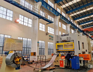 Punzón neumático nueva línea de producción de energía línea de máquina de fabricación de prensa eléctrica - Product Image 2