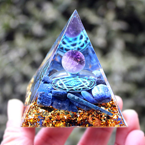 <b>Crystal</b> <b>Chip</b> Pyramid Resin Epoxy Handicraft Desktop Ornament Blue <b>Crystal</b> 5cm 6cm Home Decoration European Style - Product Image 2