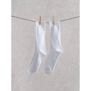 Monfoot Chaussettes de golf blanches à col long pour hommes, logo personnalisable, technique de sublimation d'athlète antibactérienne d'automne numérique - Product Image 1