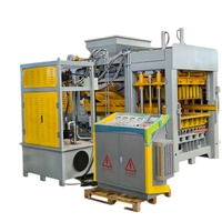 Machine à blocs de ciment entièrement automatique QT8-15 avec système de formage hydraulique