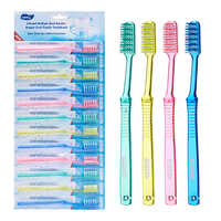 Haute Qualité OEM Logo Pas Cher 12 Packs Moyennement Dur Poils Cintre Carte Grosse Tête Brosses À Dents En Plastique Fabricant