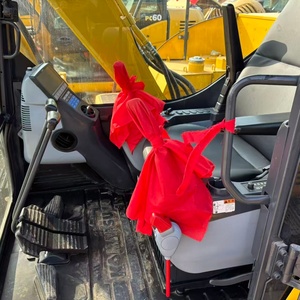 Mini-excavatrice sur chenilles Komatsu Pc60 de 6 tonnes d'occasion, machine d'origine japonaise, excavatrice Komatsu CE/EPA en stock - Product Image 4