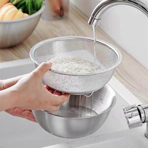 Ensemble de saladiers en acier inoxydable, 2 pièces, avec passoire double couche pour laver les légumes, égoutter les fruits, utilisation en cuisine - Product Image 3