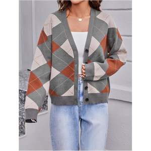 เสื้อคาร์ดิแกนลายสก็อตสำหรับผู้หญิง คอวี ติดกระดุม แขนยาว สไตล์ลำลอง ถักนิต สำหรับใส่ในฤดูใบไม้ร่วง - Product Image 5