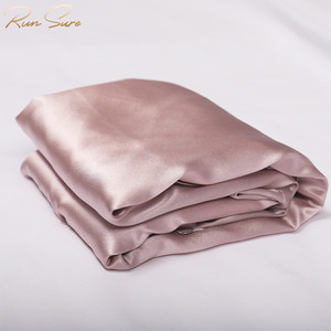 Ensemble <span class=keywords><strong>de</strong></span> literie en soie <span class=keywords><strong>de</strong></span> luxe housse <span class=keywords><strong>de</strong></span> <span class=keywords><strong>couette</strong></span> 100% soie classique couvre-lit matelassé <span class=keywords><strong>reine</strong></span> couvre-lit en soie - Product Image 5