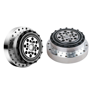 Engranaje de <span class=keywords><strong>onda</strong></span> de tensión de serie, reductor armónico, mesa de accionamiento, cabeza divisoria, Mini rodamiento de rodillo cruzado, Motor de CC con accionamiento paso a paso - Product Image 1