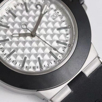 Montre automatique BV StyleTitanium 40 mm avec cadran en cristal saphir mat à effet écailles de poisson, style numéro porte-bonheur, fond en titane