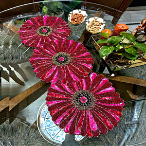 Camino de Mesa Bordado con Flores, Rojo y Rosa, Decoración Bohemia para el Hogar, Lavable - Product Image 1