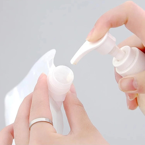 Bolsas con Boquilla Transparentes de 30ml, 50ml, 100ml, Reutilizables, Ecológicas, Desechables, Cuadradas, para Muestras de Cosméticos, con Tapa Abatible - Product Image 4