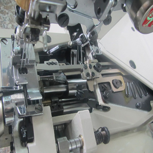 Máquina <span class=keywords><strong>de</strong></span> Coser Computarizada <span class=keywords><strong>de</strong></span> Cama Plana para Damas, con Triple Aguja, Puntada <span class=keywords><strong>de</strong></span> Seguridad y Motor, para Uso Doméstico RN9300-1 - Product Image 3