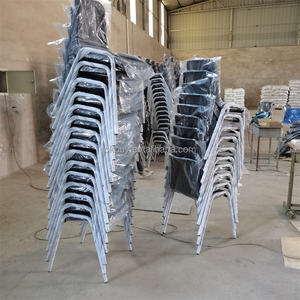 Chaises empilables modernes en plastique ergonomiques et durables avec plusieurs couleurs pour le bureau, l'école, la <span class=keywords><strong>salle</strong></span> <span class=keywords><strong>de</strong></span> classe, les salles <span class=keywords><strong>de</strong></span> conférence - Product Image 5