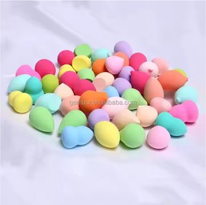 Mini <span class=keywords><strong>éponge</strong></span> de <span class=keywords><strong>maquillage</strong></span> de beauté petit correcteur poudre fond de teint mélangeur conception en forme de gouttelette <span class=keywords><strong>maquillage</strong></span> <span class=keywords><strong>éponge</strong></span> douce pour une <span class=keywords><strong>utilisation</strong></span> - Product Image 2