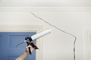 Высокоадгезивный быстросохнущий однокомпонентный клей Siway для склеивания различных строительных материалов - Product Image 3