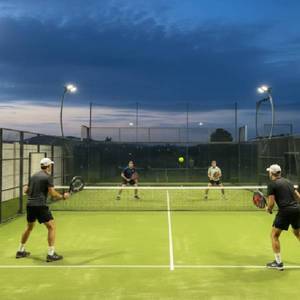 <span class=keywords><strong>Cancha</strong></span> <span class=keywords><strong>de</strong></span> Pádel Portátil Profesional <span class=keywords><strong>de</strong></span> 10x20 Metros para Eventos Ejecutivos en Francia - Product Image 4