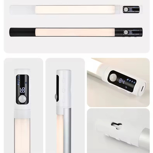 Lámpara LED Profesional para Cuadros |   Lámpara de Arte Recargable con Sensor de Movimiento |   Luz Frontal Magnética Inalámbrica para Espejo de Maquillaje de Estudio - Product Image 6
