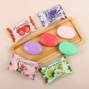 100g ソープバー 肌に潤いを与え、シミを軽減する ハーブ配合のアフリカ産ブラックソープ洗顔料（顔・体用） - Product Image 1