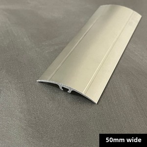 Bande de <span class=keywords><strong>seuil</strong></span> de boucle en alliage d'aluminium moderne universelle haute-basse différence bande de bord de plancher en bois plancher salon - Product Image 6