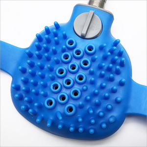 Suministros de limpieza para mascotas, cabezal de ducha, cepillo para el aseo de perros, cabezal de ducha de silicona (comercio electrónico transfronterizo) - Product Image 4