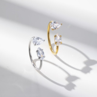 YF6662 Bague ouverte tendance en acier inoxydable plaqué or 18 carats, étanche, avec double goutte d'eau et zircon 5A pour femme