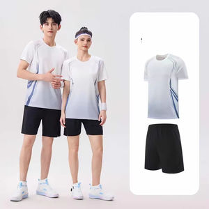 ชุดกีฬาผ้าโพลีเอสเตอร์สั่งทำโลโก้ขายส่ง น้ำหนักเบา สวมใส่สบาย แห้งเร็ว สำหรับผู้ชายและผู้หญิง - Product Image 5